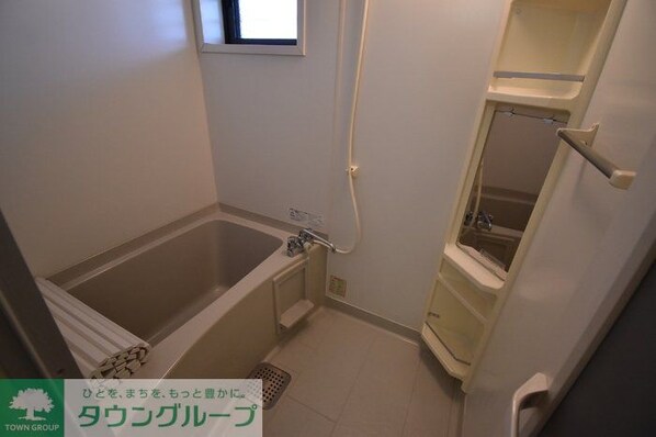 リビングタウン西寺方町の物件内観写真